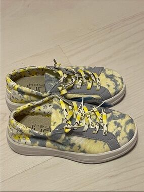Hey Dude Kids Yellow and Gray Patterned Sneakers